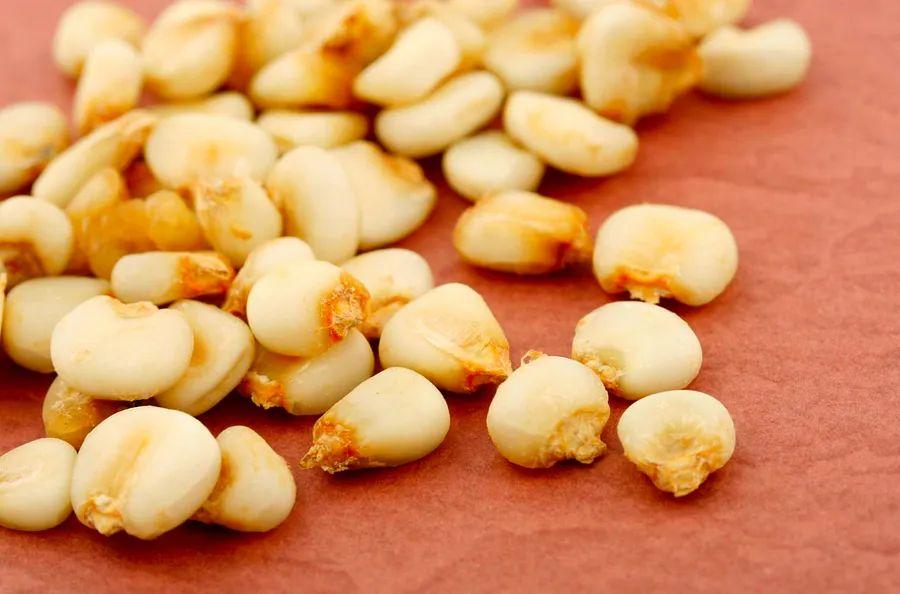 Cover Image for What Is Hominy?