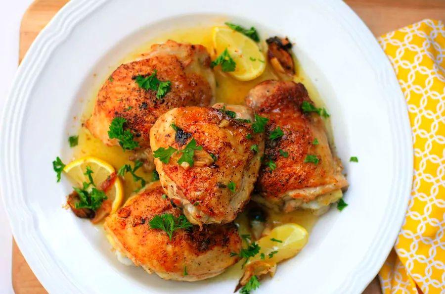Cover Image for 6 Common Chicken Thigh Mistakes That Can Ruin Your Meal