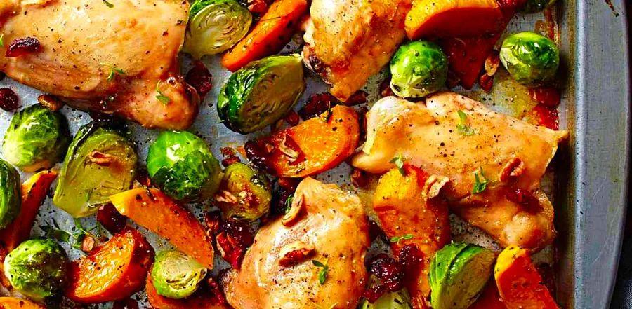 Cover Image for 14 Fall-Inspired Sheet Pan Dinners Made Easy