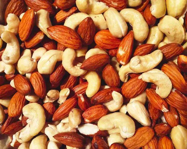 Cover Image for 10 Cholesterol-Friendly Snacks to Enjoy
