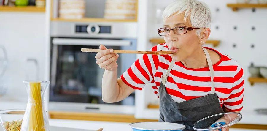 Cover Image for How to Taste—and Perfect—Any Dish Like a Chef