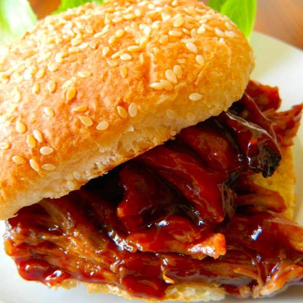Cover Image for Simple Two-Ingredient Pulled Pork