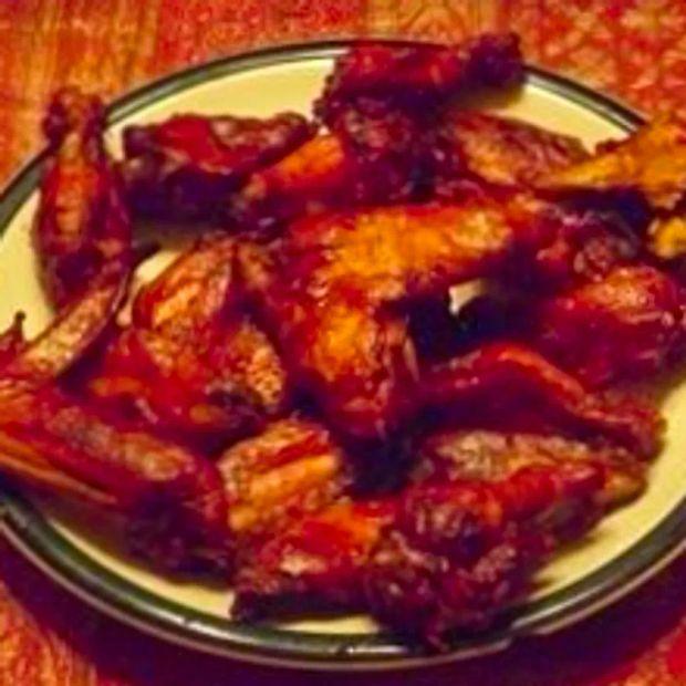 Cover Image for Simple Slow Cooker Chicken Wings