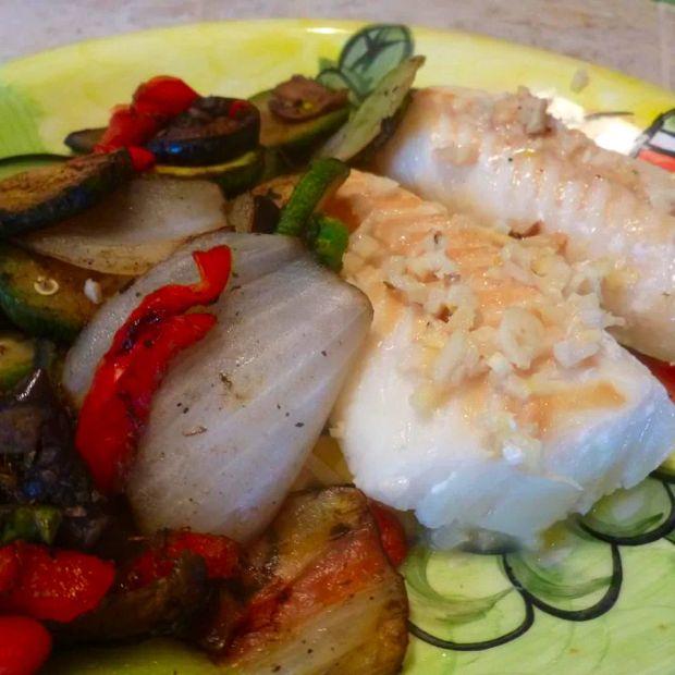 Cover Image for Baked Cod with Lemon, Garlic, and Chives