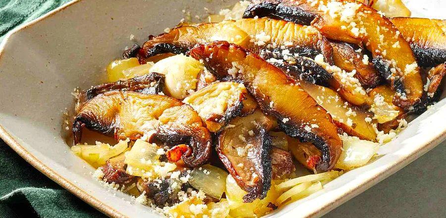 Cover Image for Simple Sautéed Portobello Mushrooms