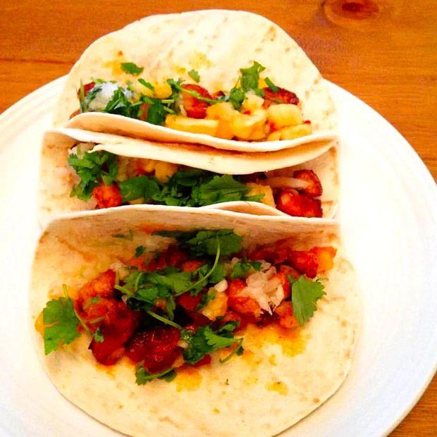 Cover Image for Homemade Tacos al Pastor (Pineapple and Chile Marinated Pork Tacos)