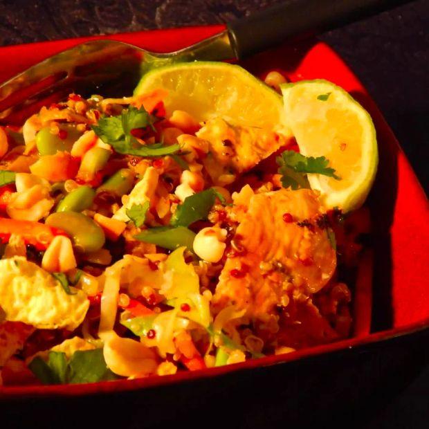 Cover Image for Pad Thai Quinoa Bowl Recipe