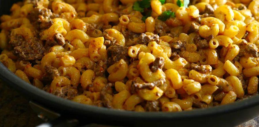 Cover Image for Presto Pesto Burger Mac Dish