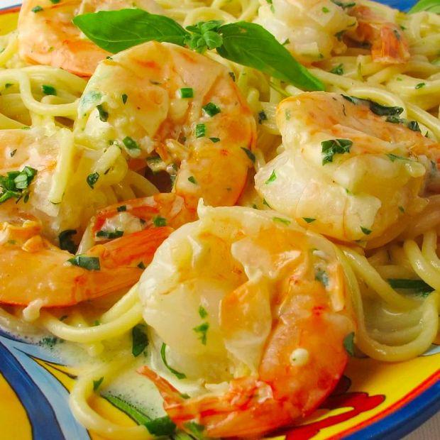 Cover Image for Shrimp Linguine with a Creamy Garlic Sauce
