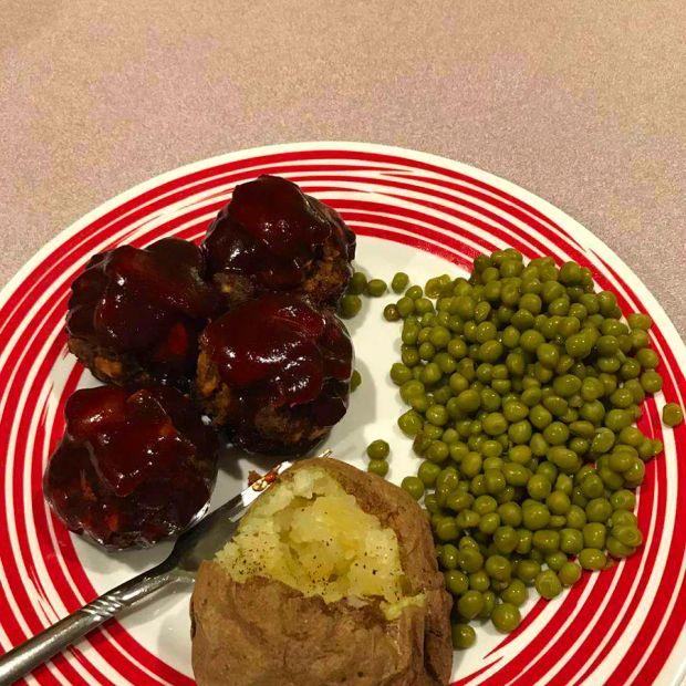 Cover Image for Bacon-Wrapped Savory Venison Meatloaf