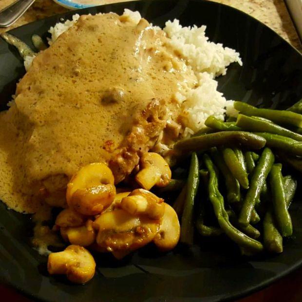 Cover Image for Ranch-Seasoned Pork Chops with Creamy Rice