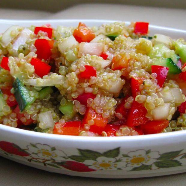 Cover Image for Mediterranean Quinoa Salad Delight