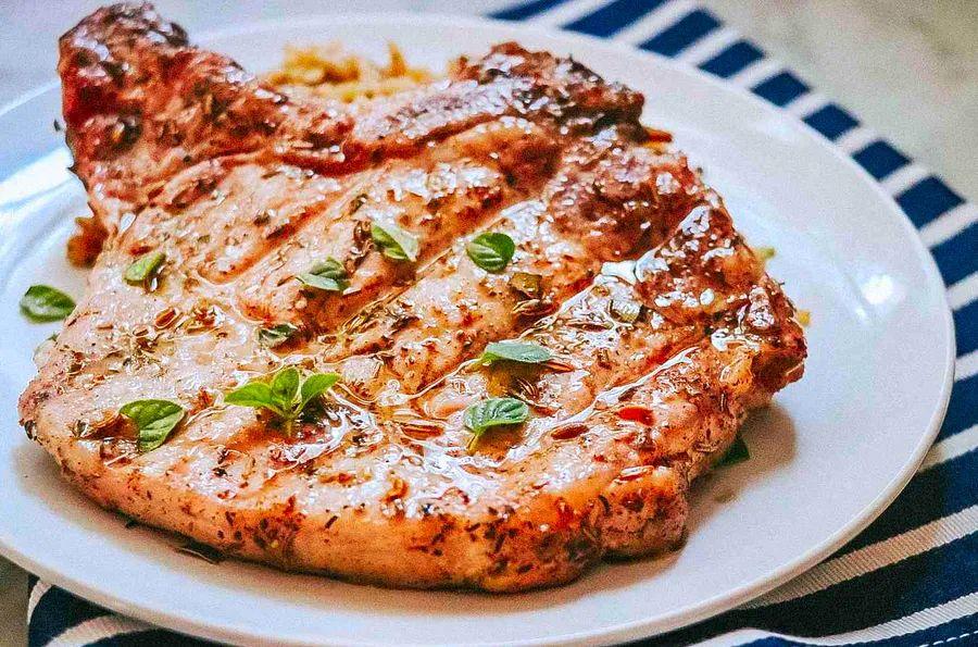 Cover Image for Grilled Mediterranean Herb Pork Chops