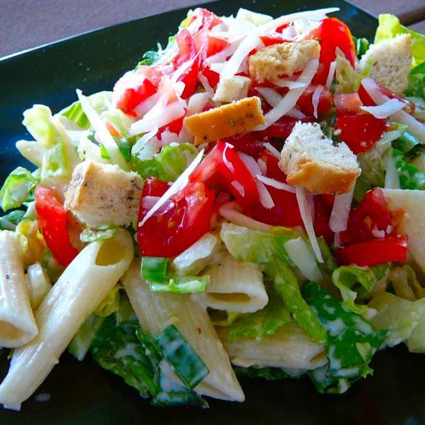 Cover Image for Chicken Caesar Pasta Delight