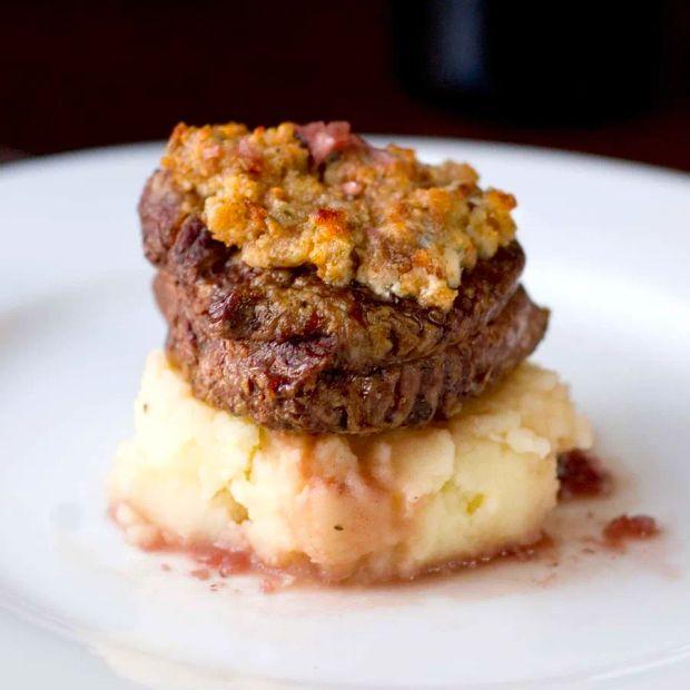 Cover Image for Filet Mignon with Blue Cheese Crust and Port Wine Sauce