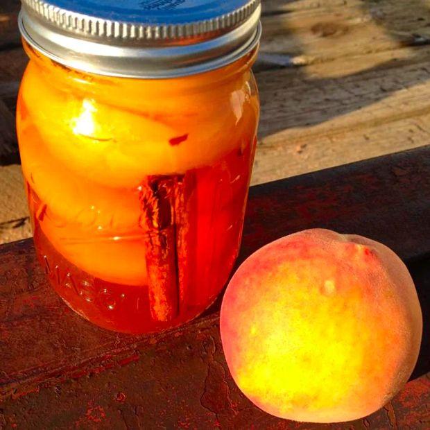 Cover Image for Nana's Classic Southern Pickled Peaches