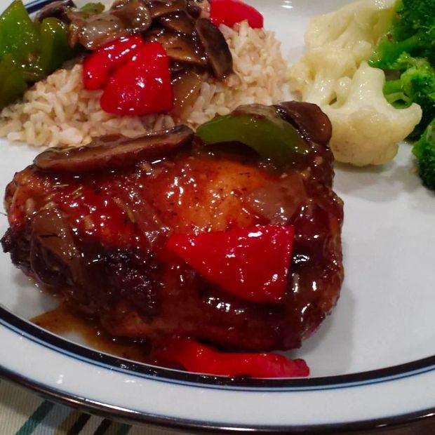 Cover Image for Honey-Balsamic Glazed Chicken