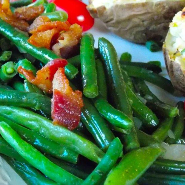 Cover Image for Southern Green Beans with Bacon