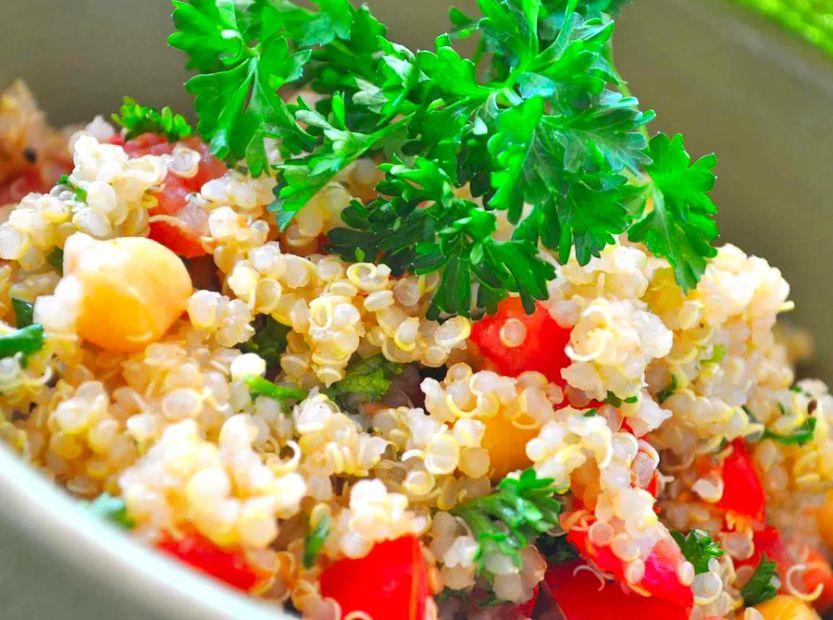 Cover Image for Chickpea and Tomato Quinoa Salad