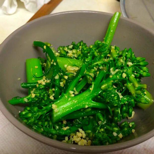Cover Image for Maria's Sautéed Broccoli Rabe