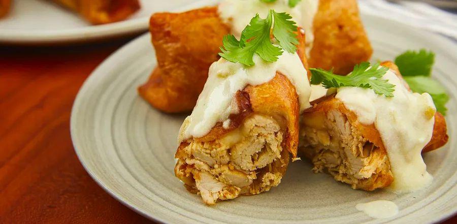 Cover Image for Chimichanga vs. Burrito: How Are They Different?