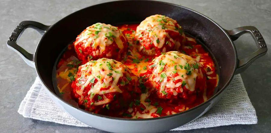 Cover Image for Giant Lazy Meatballs