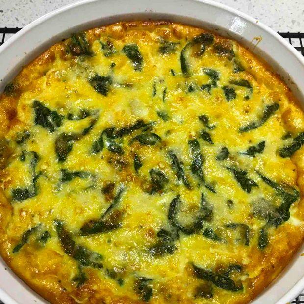Cover Image for Keto Crustless Spinach, Mushroom, and Tomato Quiche