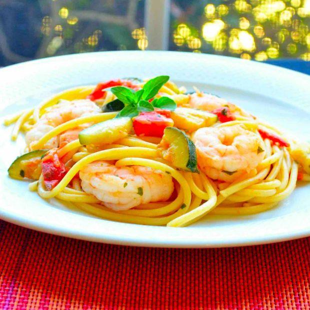 Cover Image for Bucatini with Shrimp and Anchovies