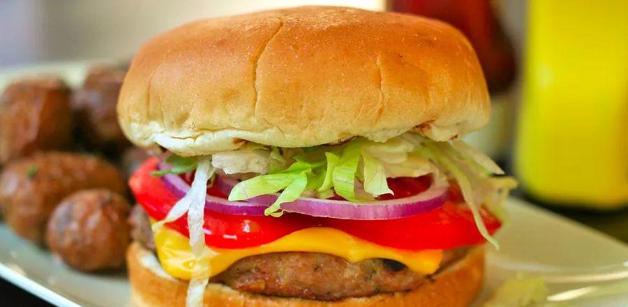 Cover Image for Flavored Turkey Burgers