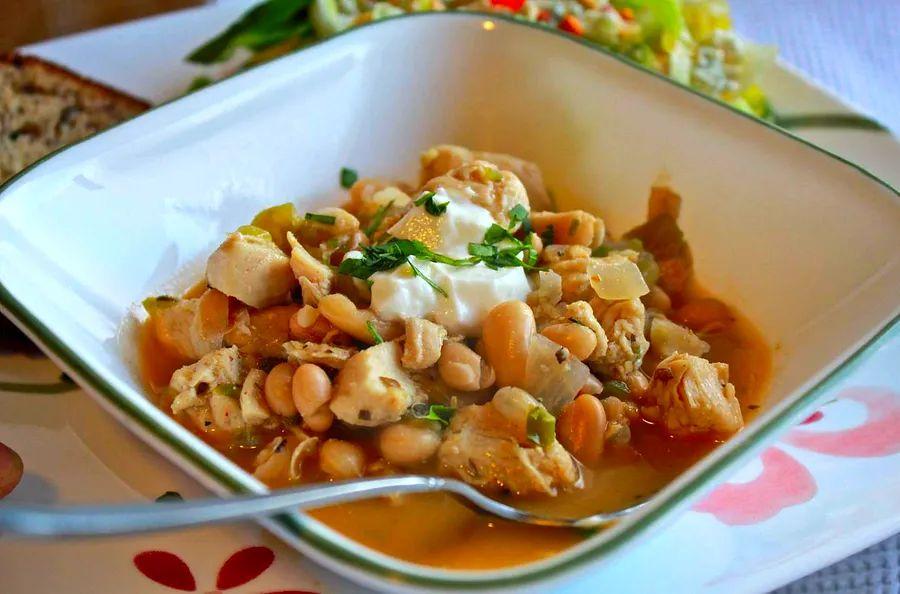 Cover Image for Get Cozy with Our Top Healthy Chili Recipes