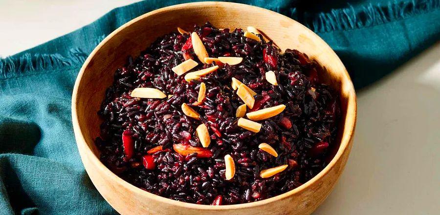 Cover Image for Black Rice Dish