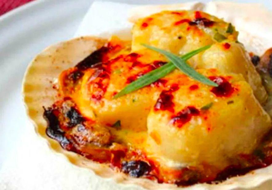 Cover Image for Celebrate the Season with a Classic French Christmas Feast
