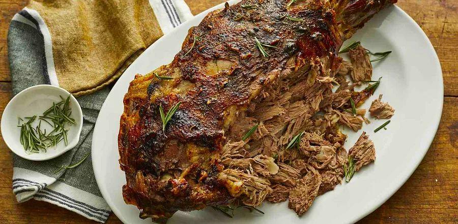 Cover Image for 31 Simple Christmas Dinner Menu Ideas