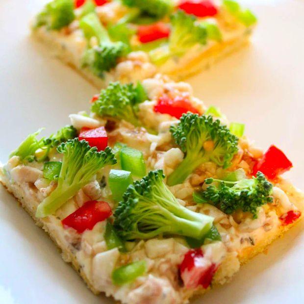 Cover Image for Veggie Garden Pizza Squares