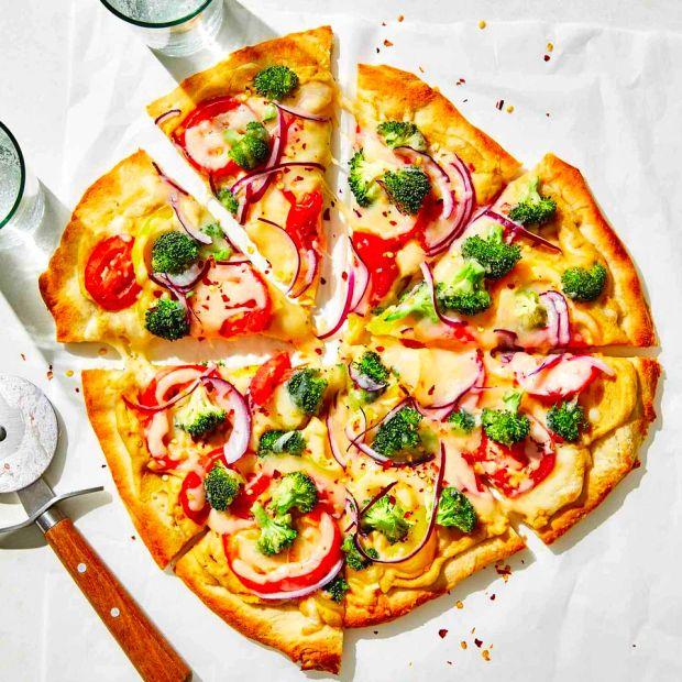 Cover Image for Hummus-Topped Pizza