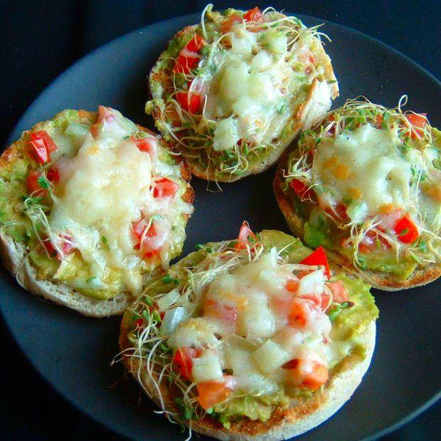 Cover Image for The Ultimate Veggie Sandwich