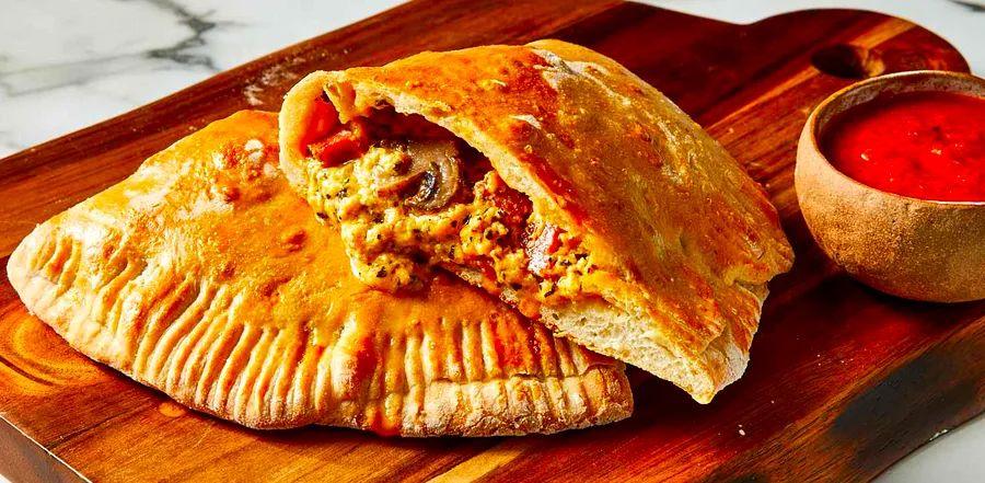 Cover Image for Authentic Italian Calzones