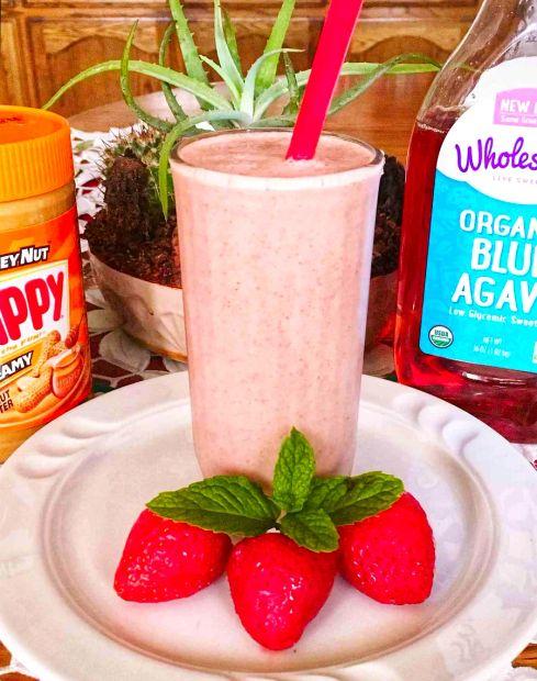 Cover Image for Peanut Butter & Jelly Smoothie