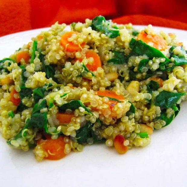 Cover Image for Quinoa Pilaf with Carrots, Tomatoes, and Spinach