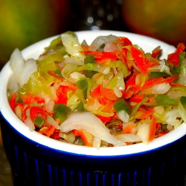 Cover Image for Curtido: El Salvador's Refreshing Cabbage Salad