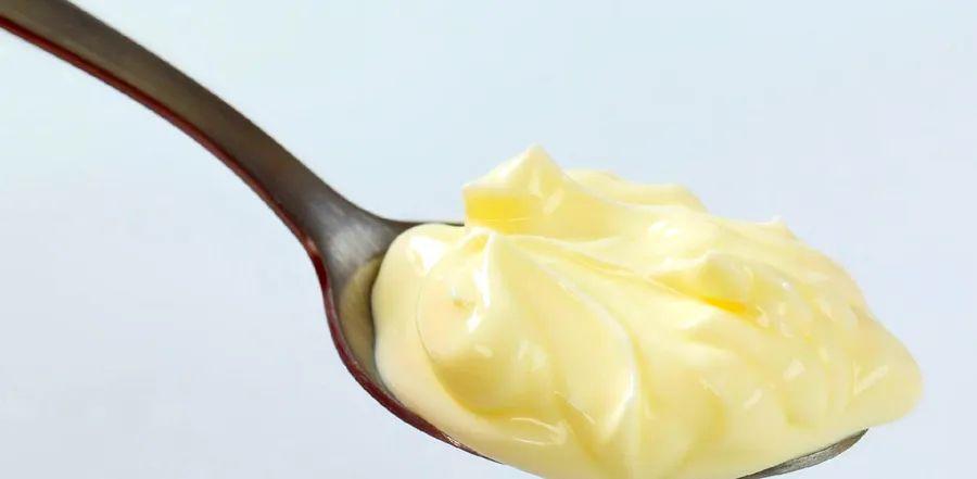 Cover Image for Mayonnaise vs Miracle Whip: How Are They Different?