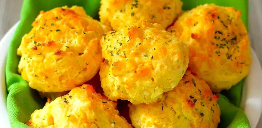 Cover Image for 14 Pantry Essentials Every Southerner Can't Do Without