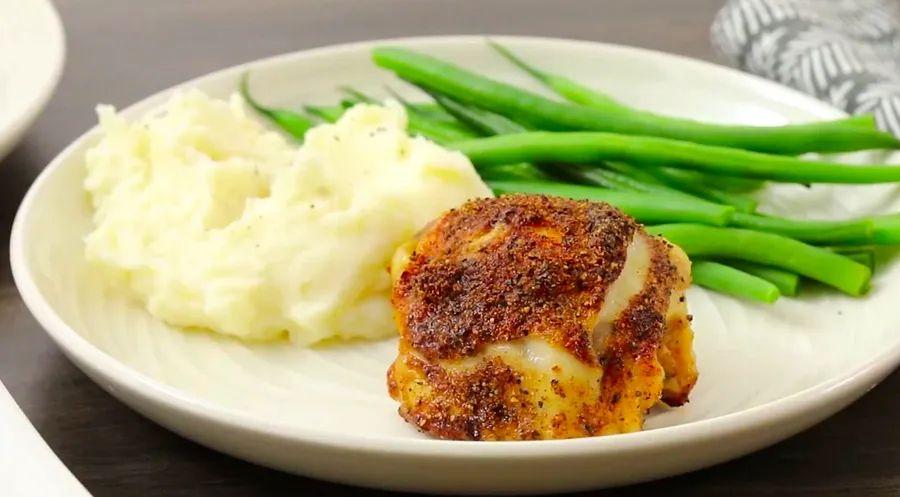 Cover Image for Crispy Air Fryer Chicken Thighs