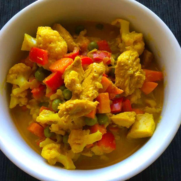 Cover Image for Creamy Chicken and Cauliflower Korma