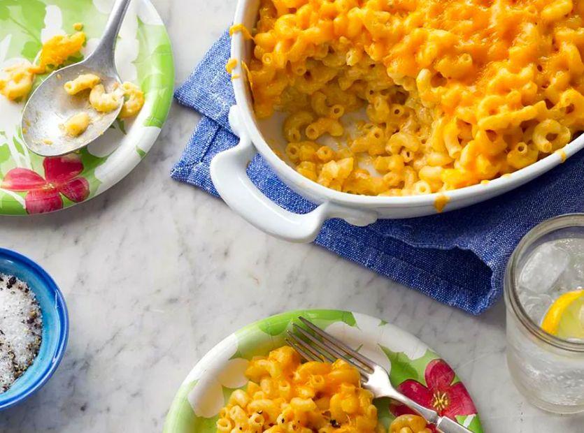 Cover Image for Deliciously Creamy Baked Mac and Cheese